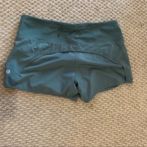 Nike dark green lulu lemon run times shorts